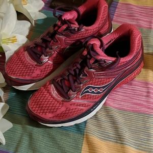 Saucony Everun Guide 9